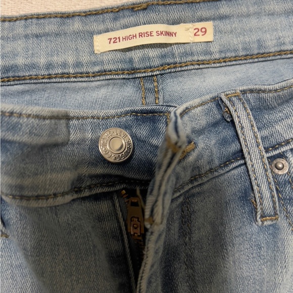 Levi’s 721 Jeans - Picture 2 of 7